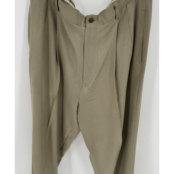Tommy Bahama Vintage Relaxed 100% Silk Pleated Dress Pant - Picture 2 of 11